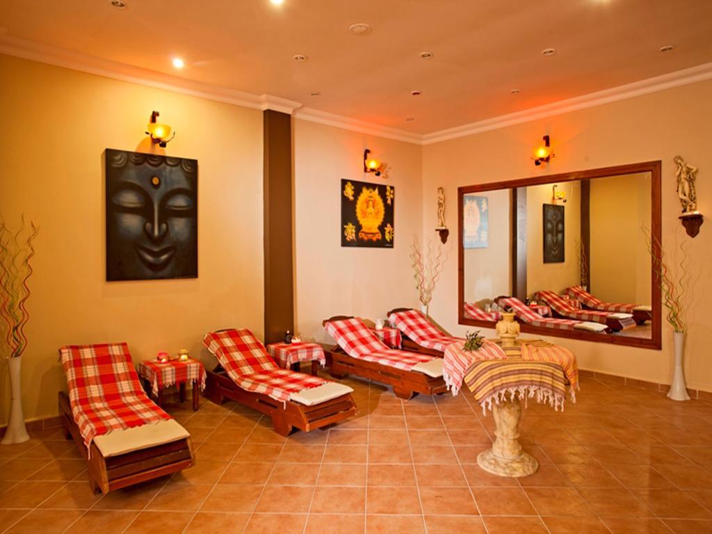 Club Tarhan Beach Didim Eksteriør billede
