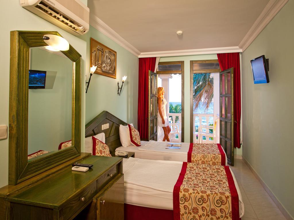 Club Tarhan Beach Didim Værelse billede