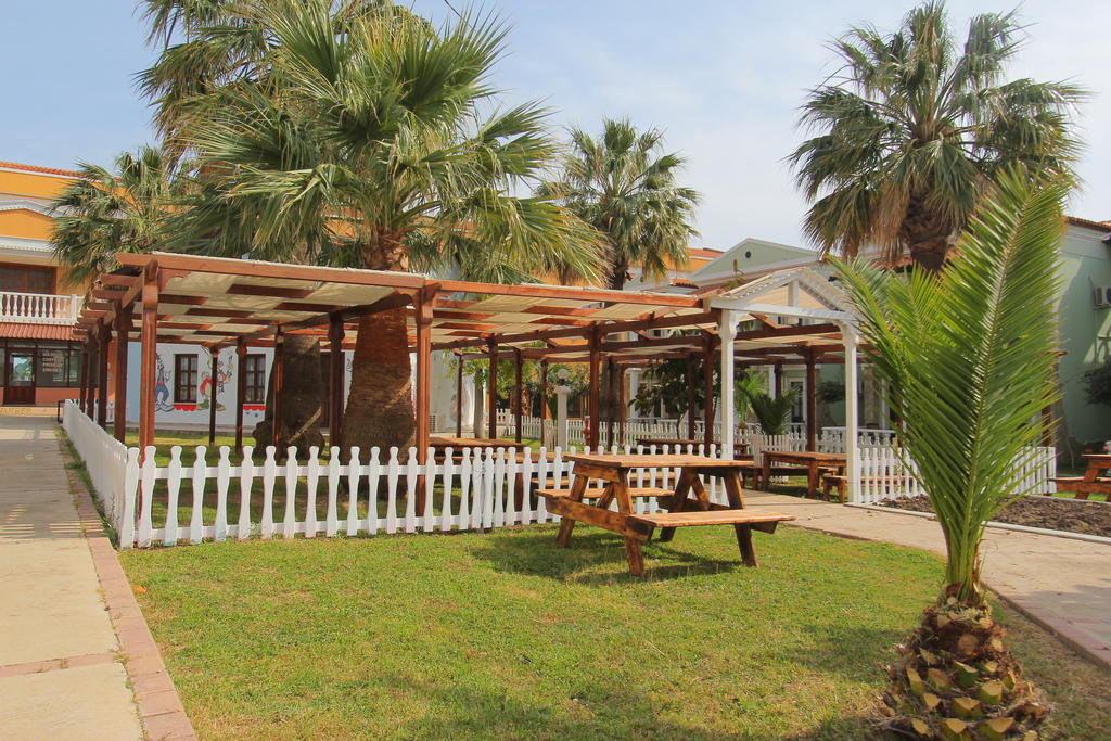 Club Tarhan Beach Didim Eksteriør billede